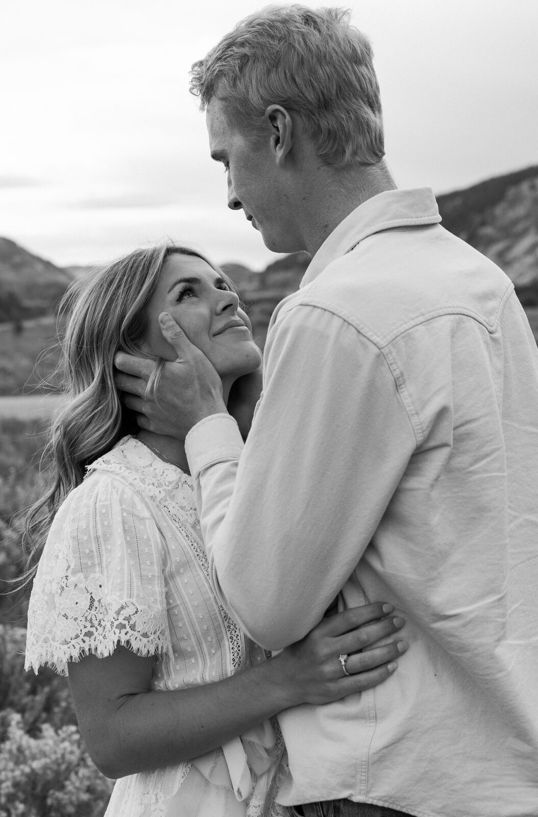 Shannon & Will — an embrace in white, black and white